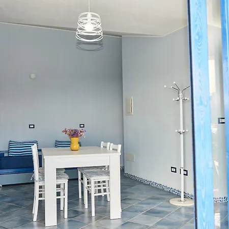 Casa Azzurra * קאלה גונונה